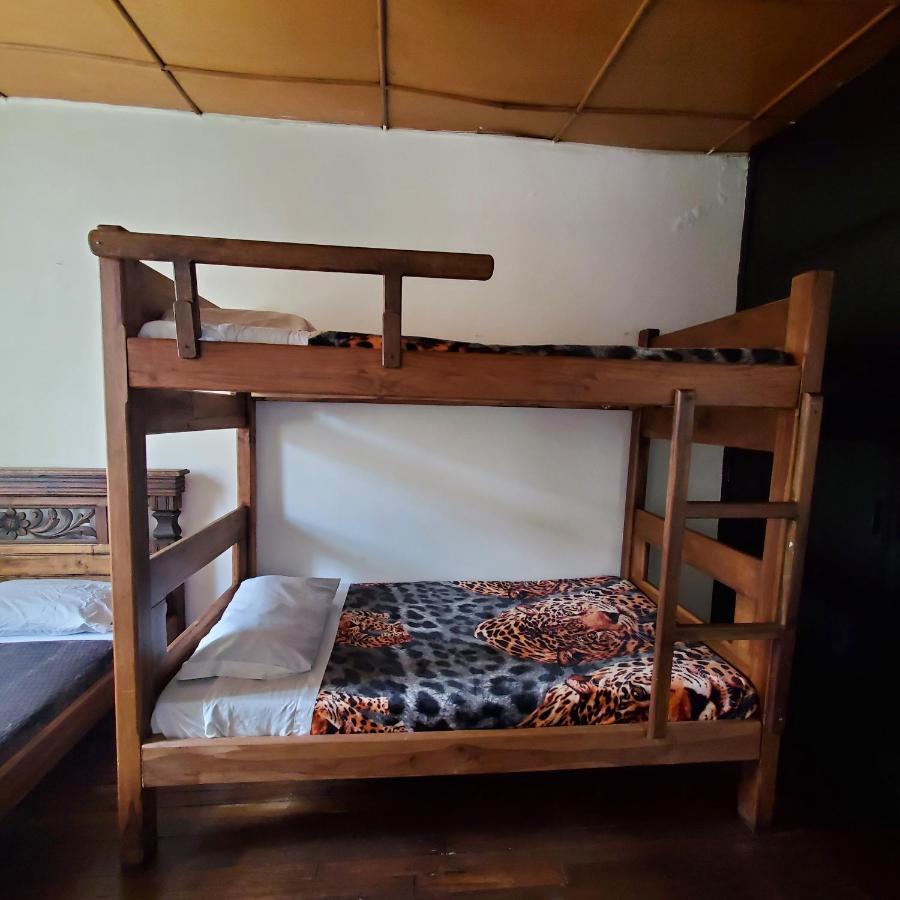 Hostal Cq Chapinero Bogotá Extérieur photo