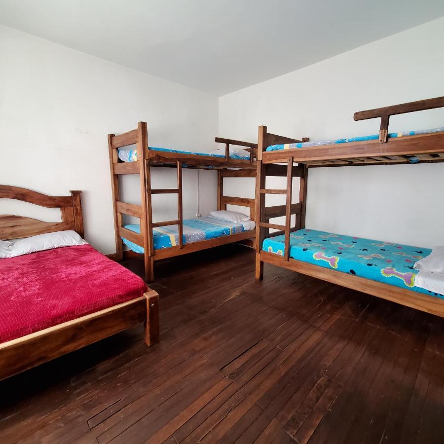 Hostal Cq Chapinero Bogotá Extérieur photo