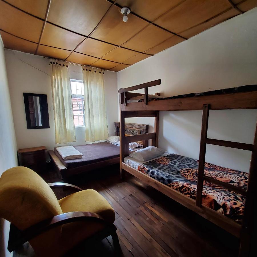Hostal Cq Chapinero Bogotá Extérieur photo
