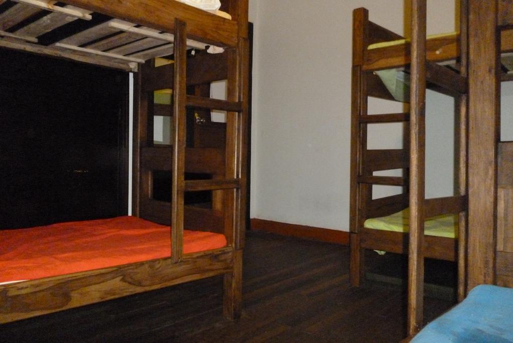 Hostal Cq Chapinero Bogotá Extérieur photo