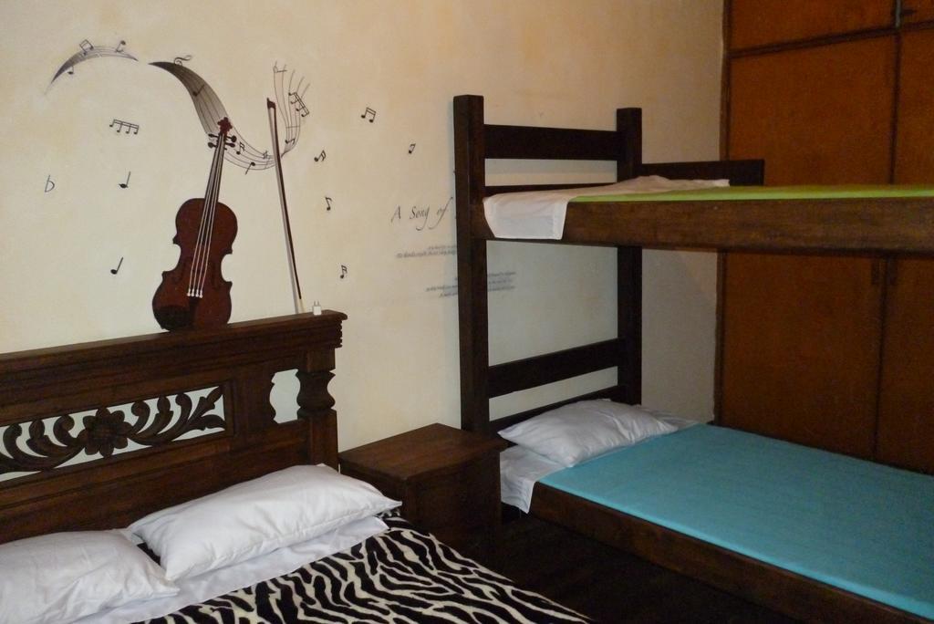 Hostal Cq Chapinero Bogotá Extérieur photo