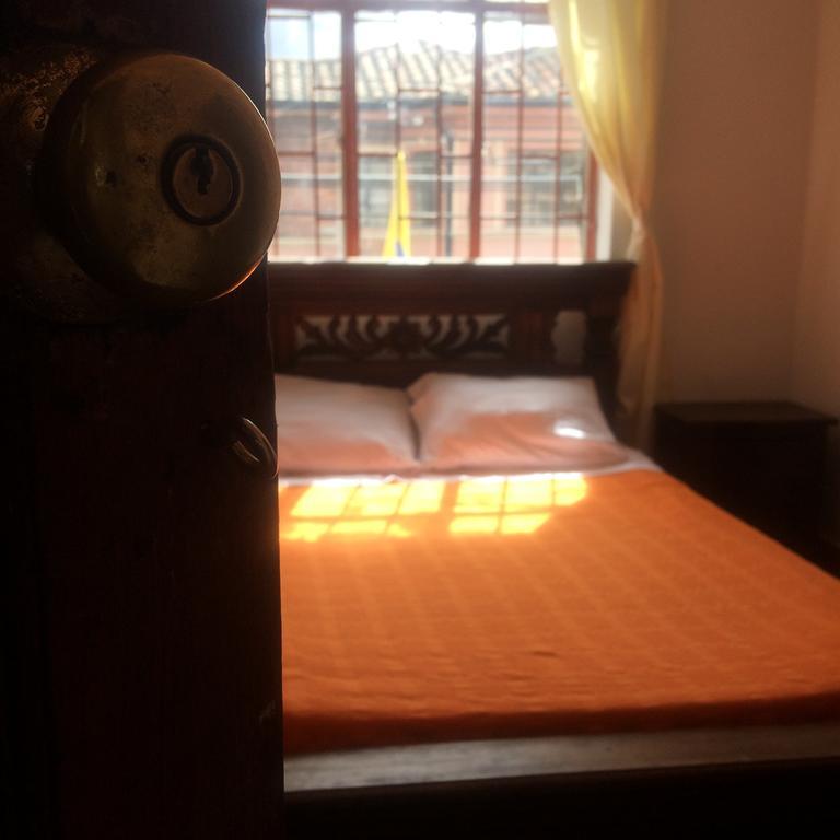 Hostal Cq Chapinero Bogotá Extérieur photo