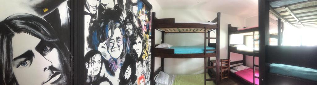 Hostal Cq Chapinero Bogotá Extérieur photo
