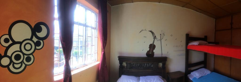 Hostal Cq Chapinero Bogotá Extérieur photo
