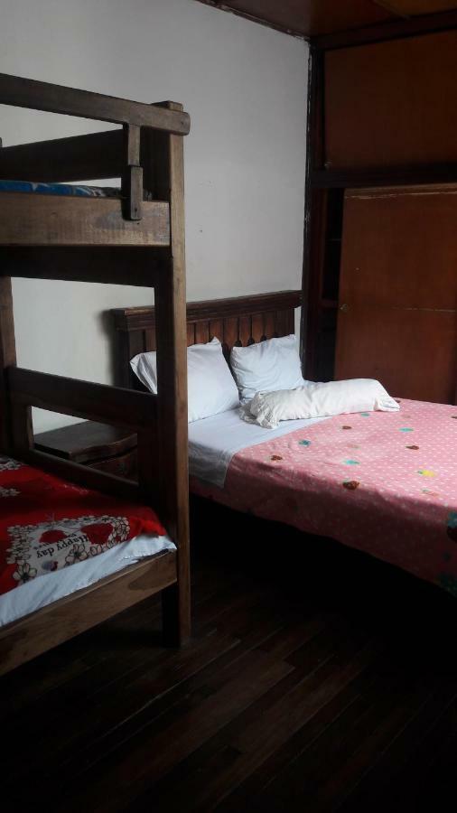 Hostal Cq Chapinero Bogotá Extérieur photo
